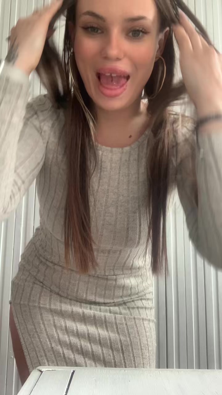 @Brave_Brunette 👑