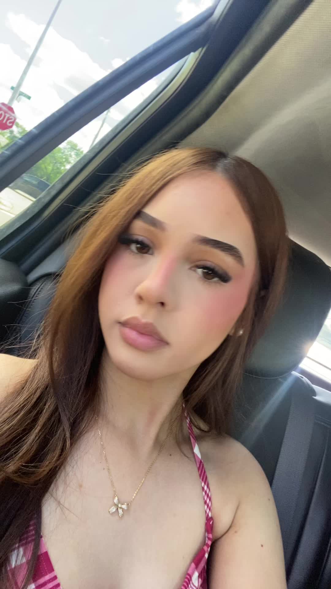 @Annaiz