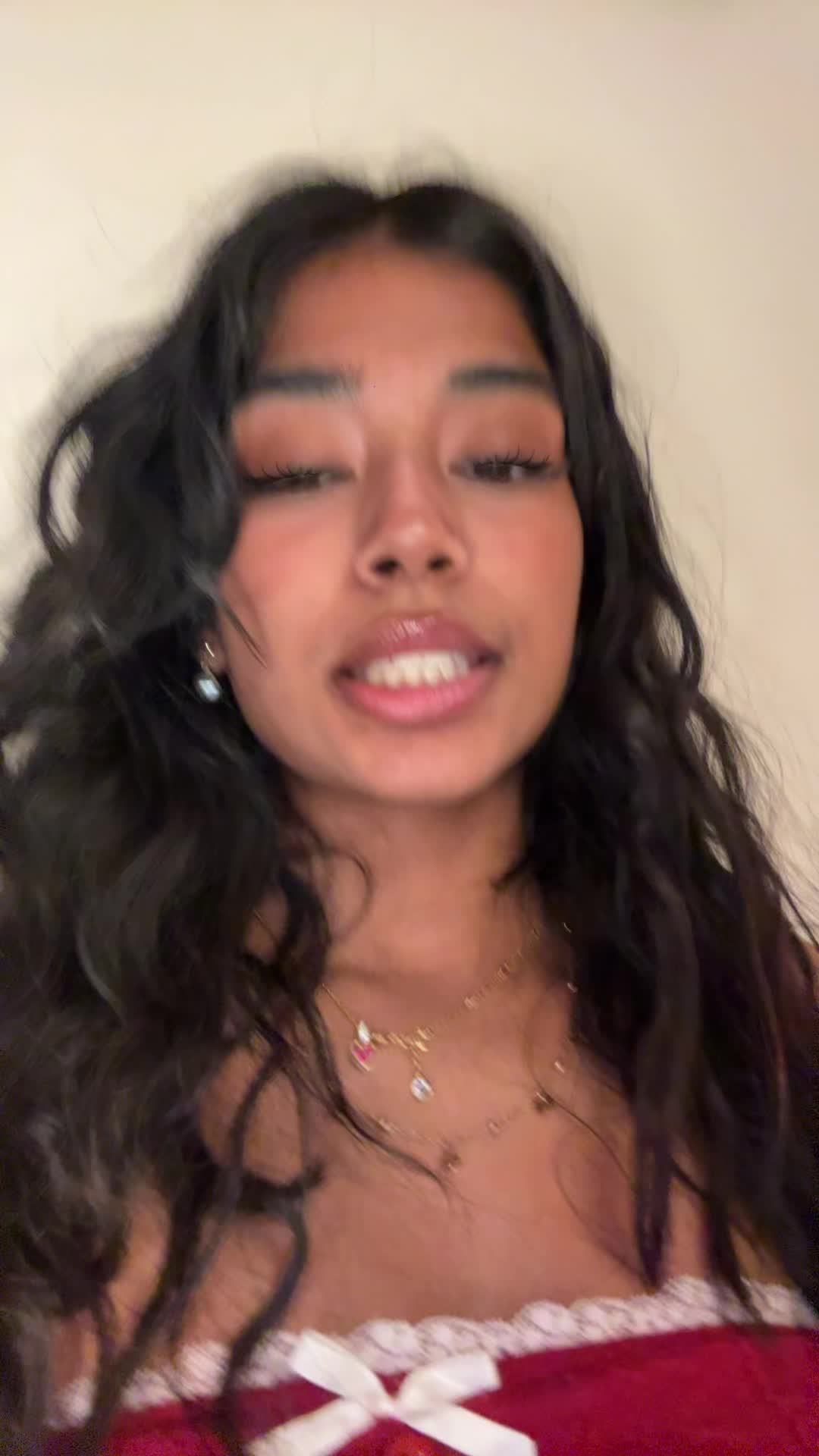 @Paviviii