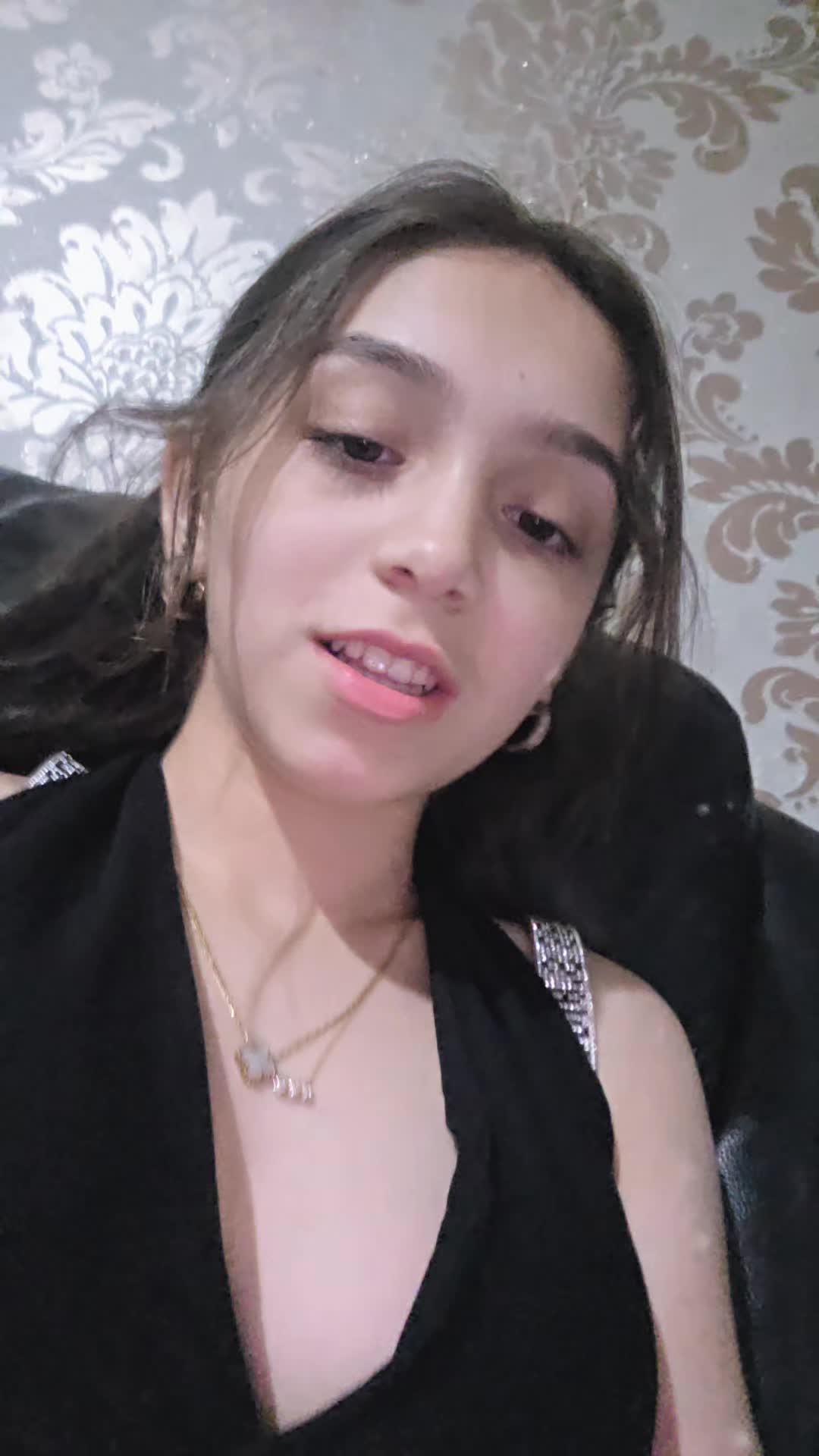 @Elena Suciu