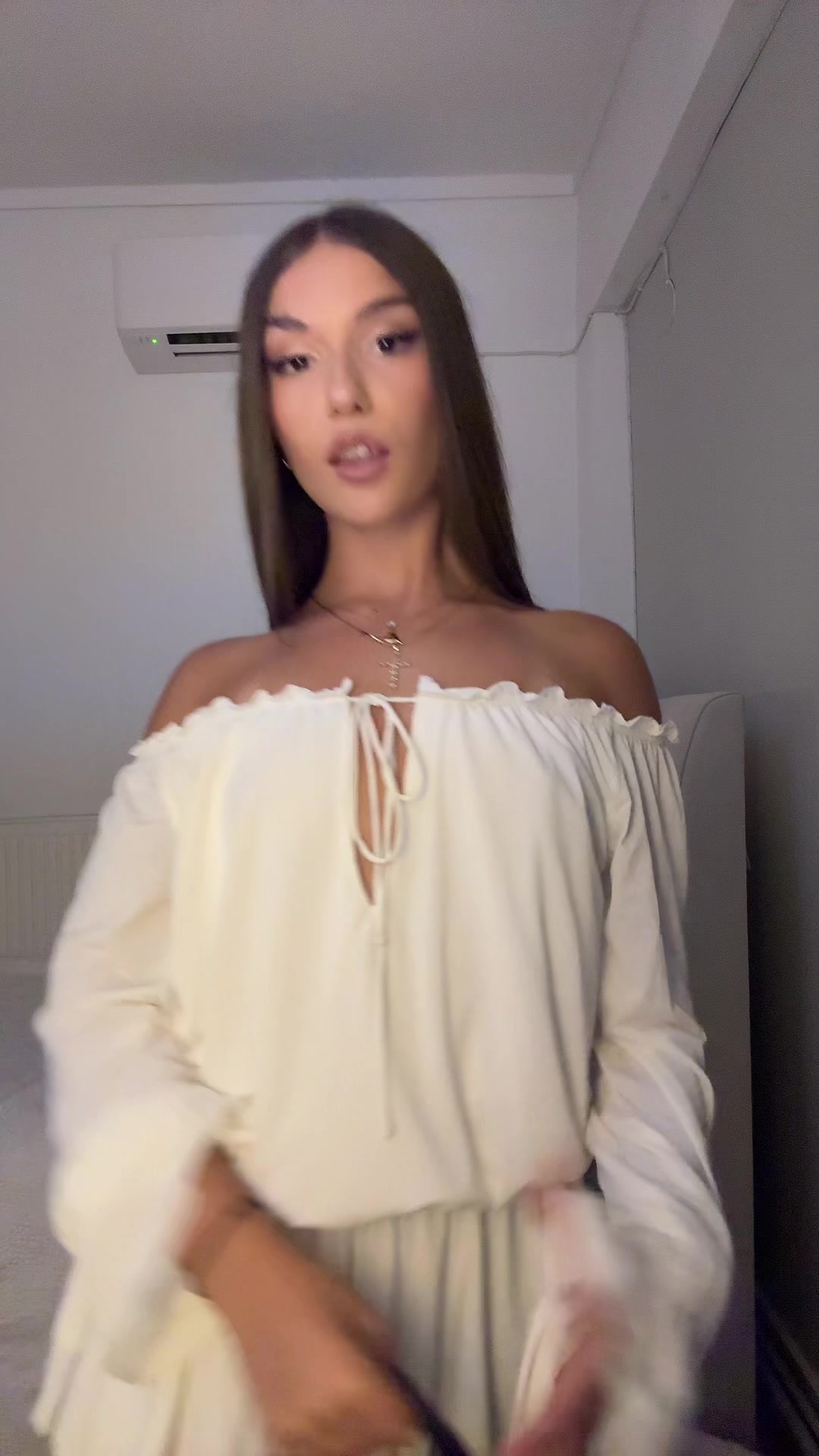 @Agapi_