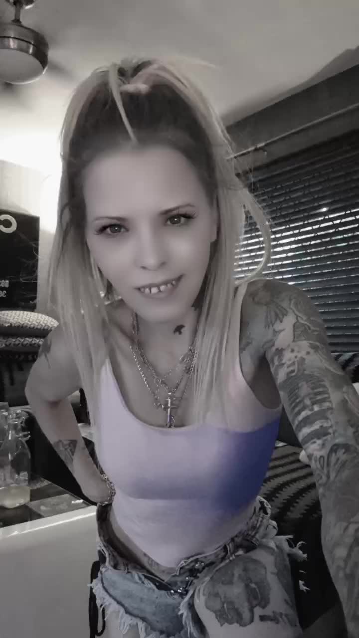 @😘 Jan 😘