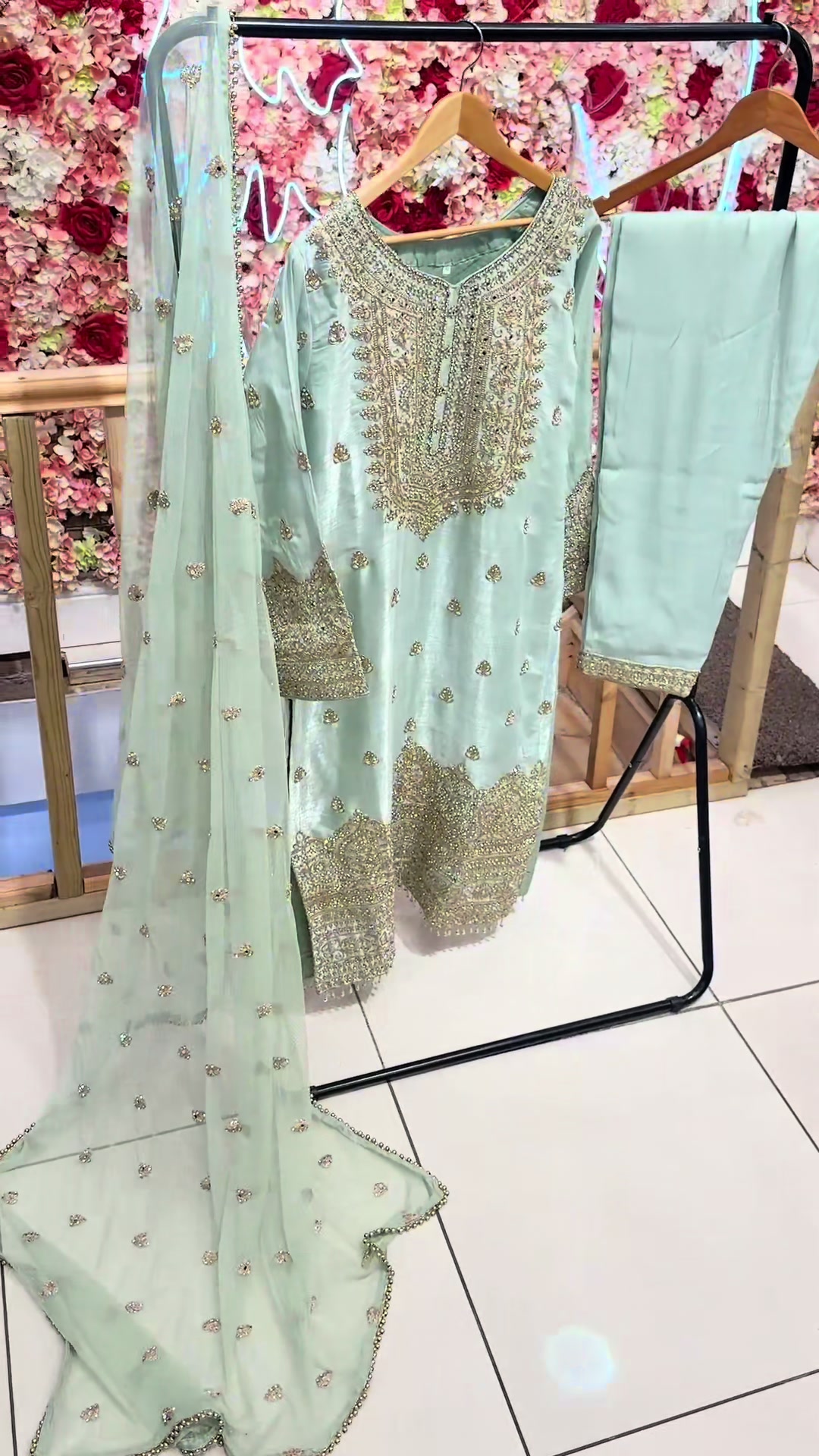 @Zaiba Collection