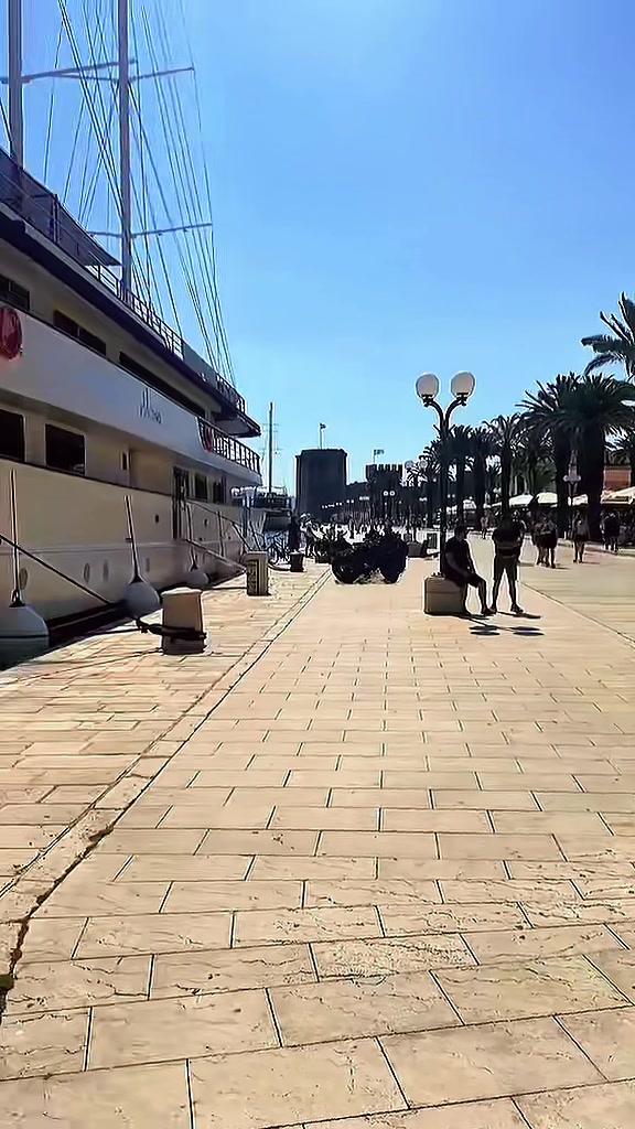 @🇮🇹PikuliKorn&eacute;l🇮🇹