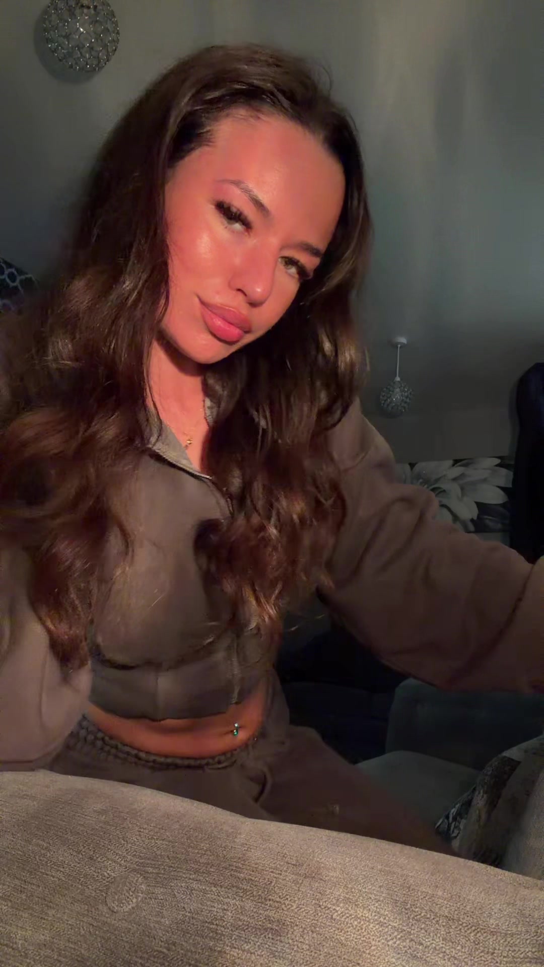 @🦋