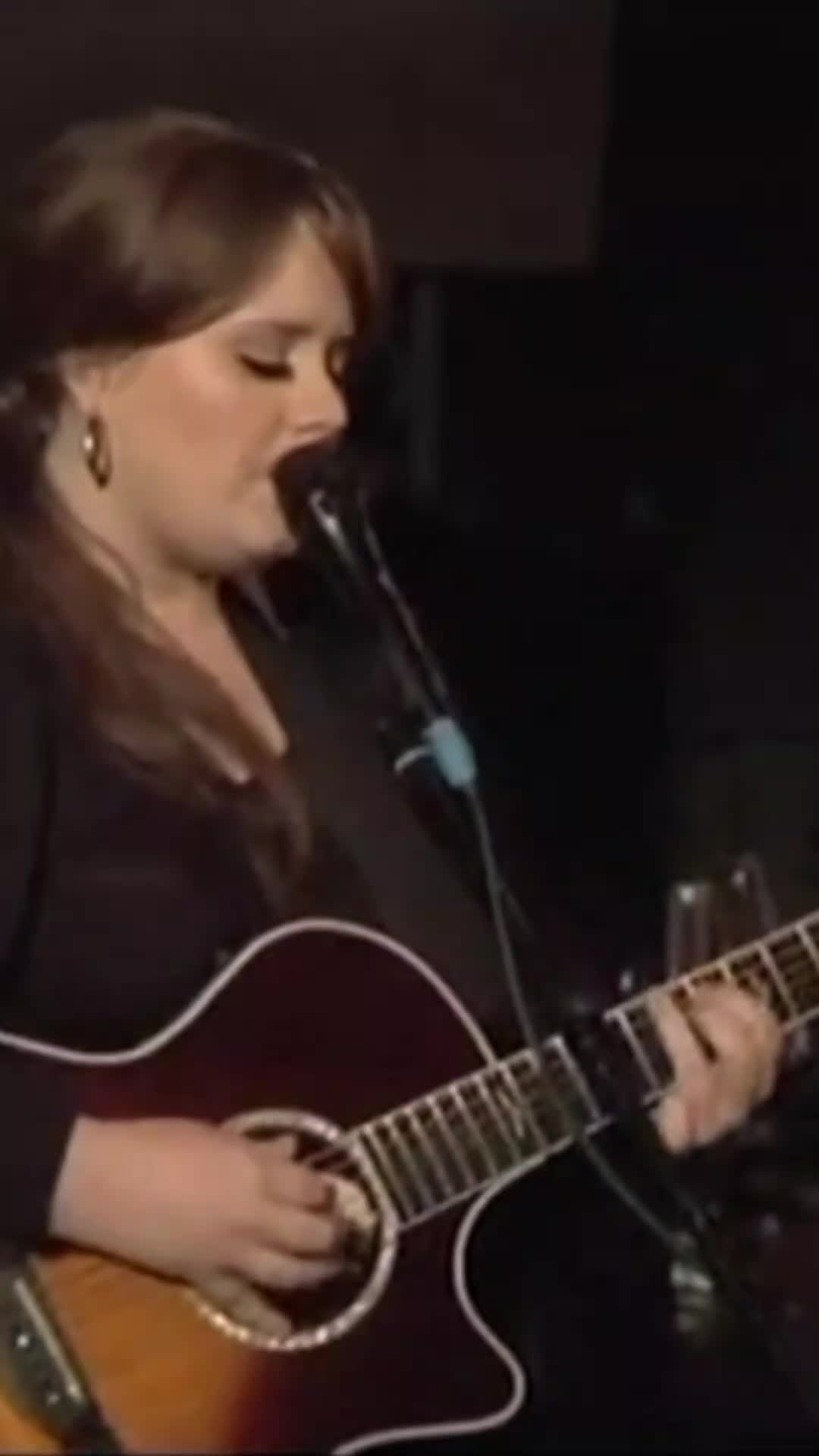 @AdeleThailand