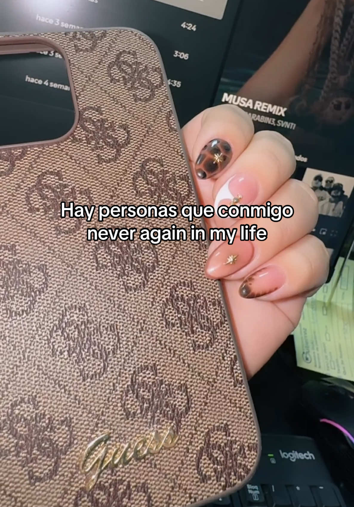 @Shirley Febres ᥫ᭡