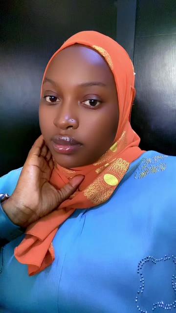 @Wild-Bea 26🦋🇷🇼🇺🇬