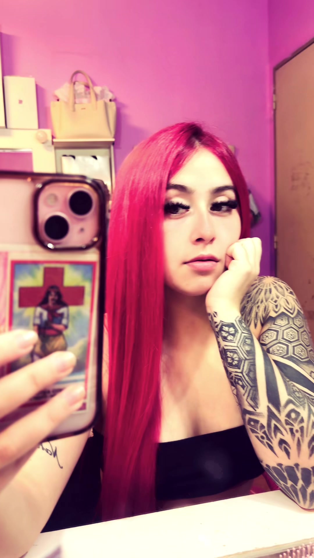 @Yaquii