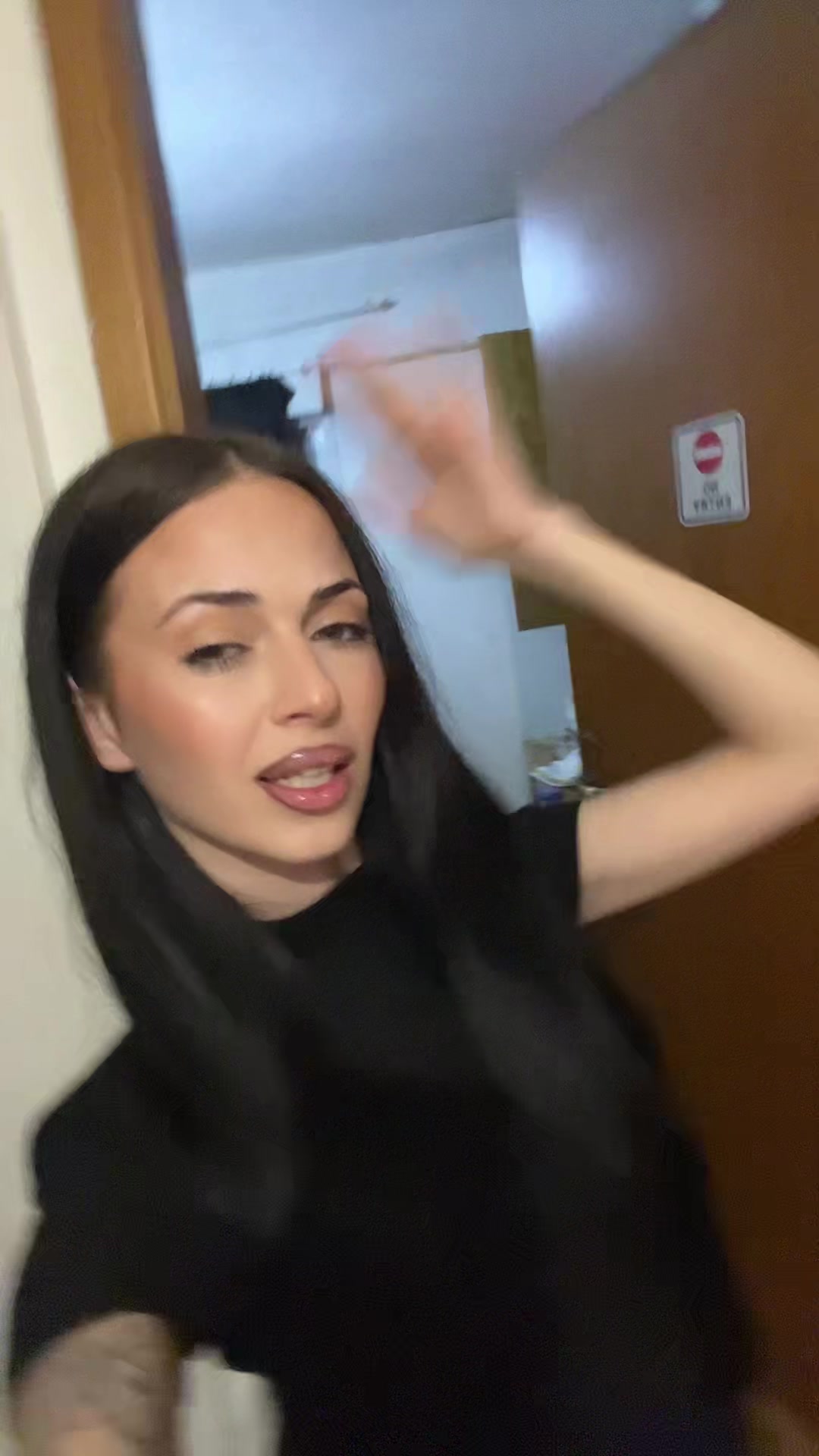 @_darinabo__