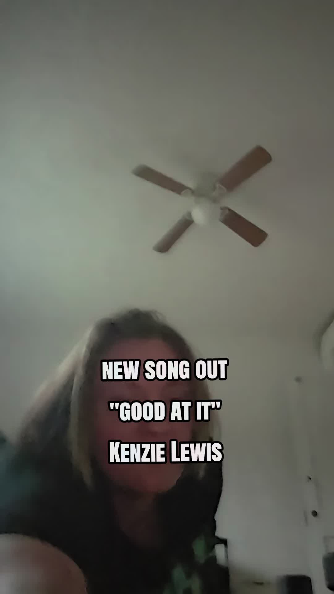 @🖤Kirsten_Reacts🎙️🤘🏻