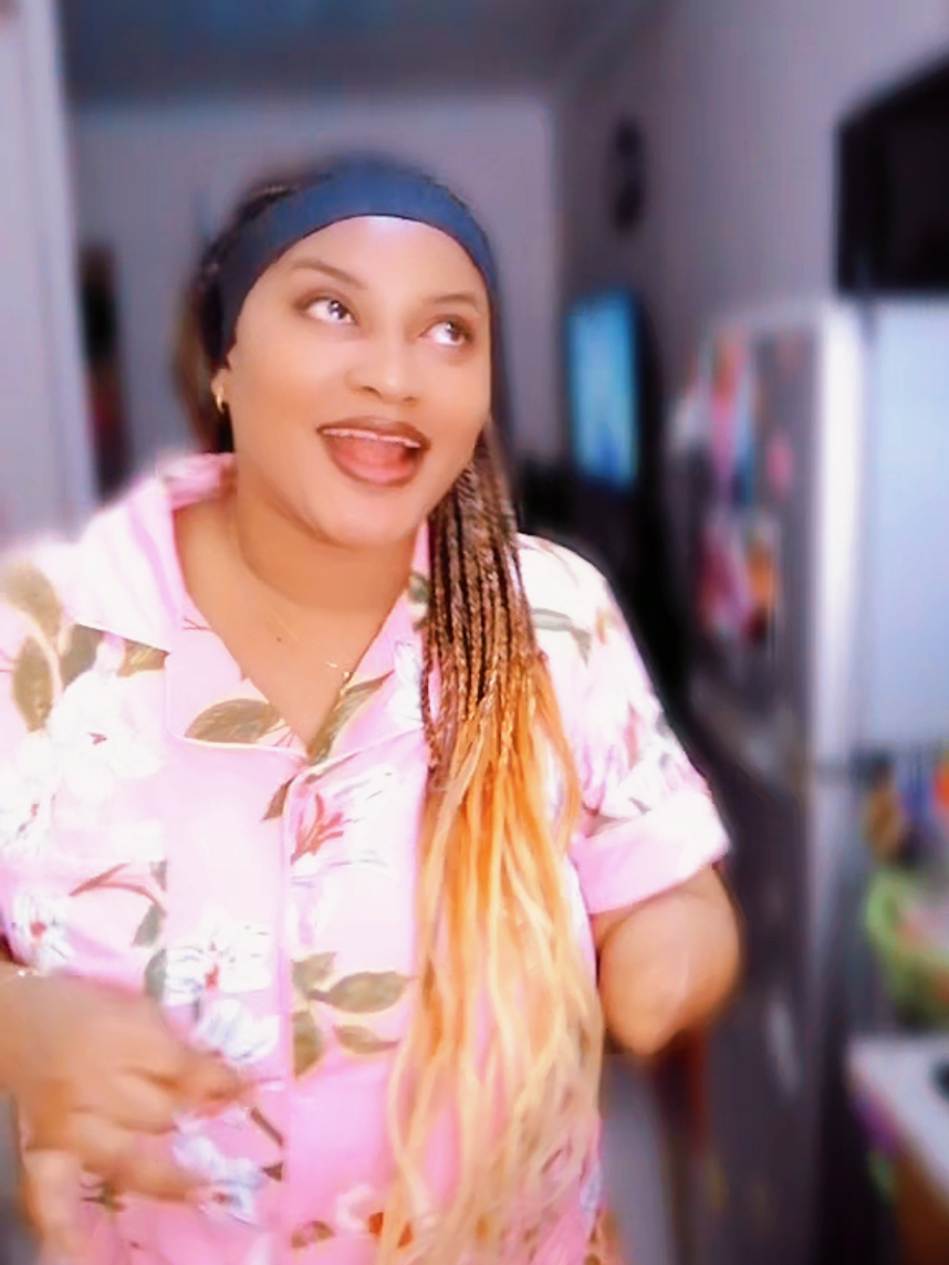 @✨EFUA ADAZWA🦄