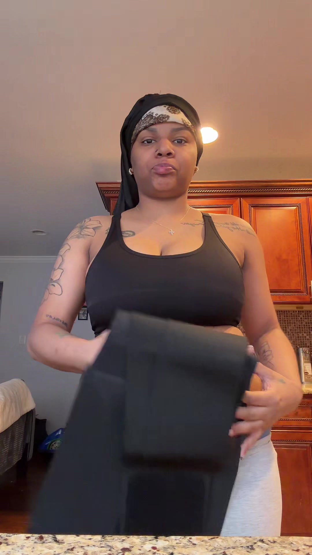 @QueenLiv