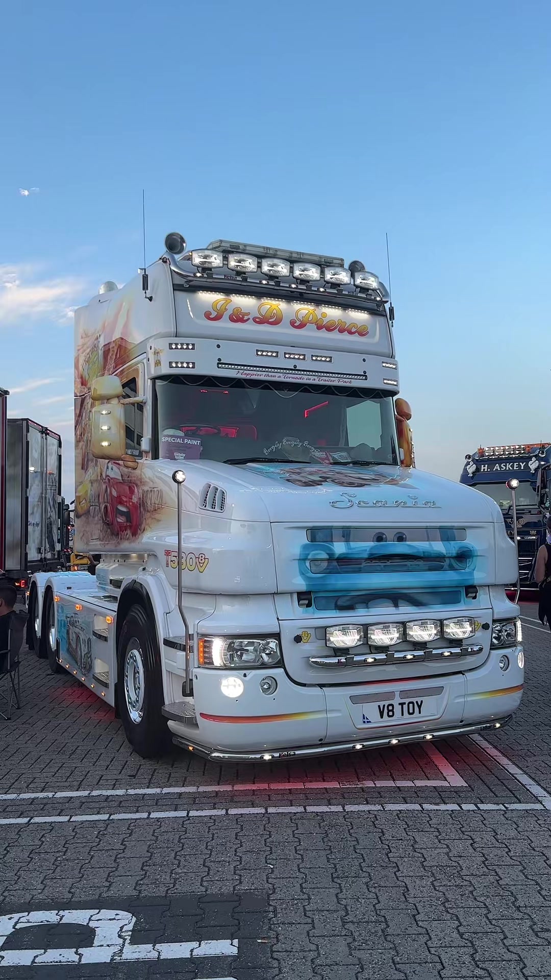 @JBL TRUCKSPOT