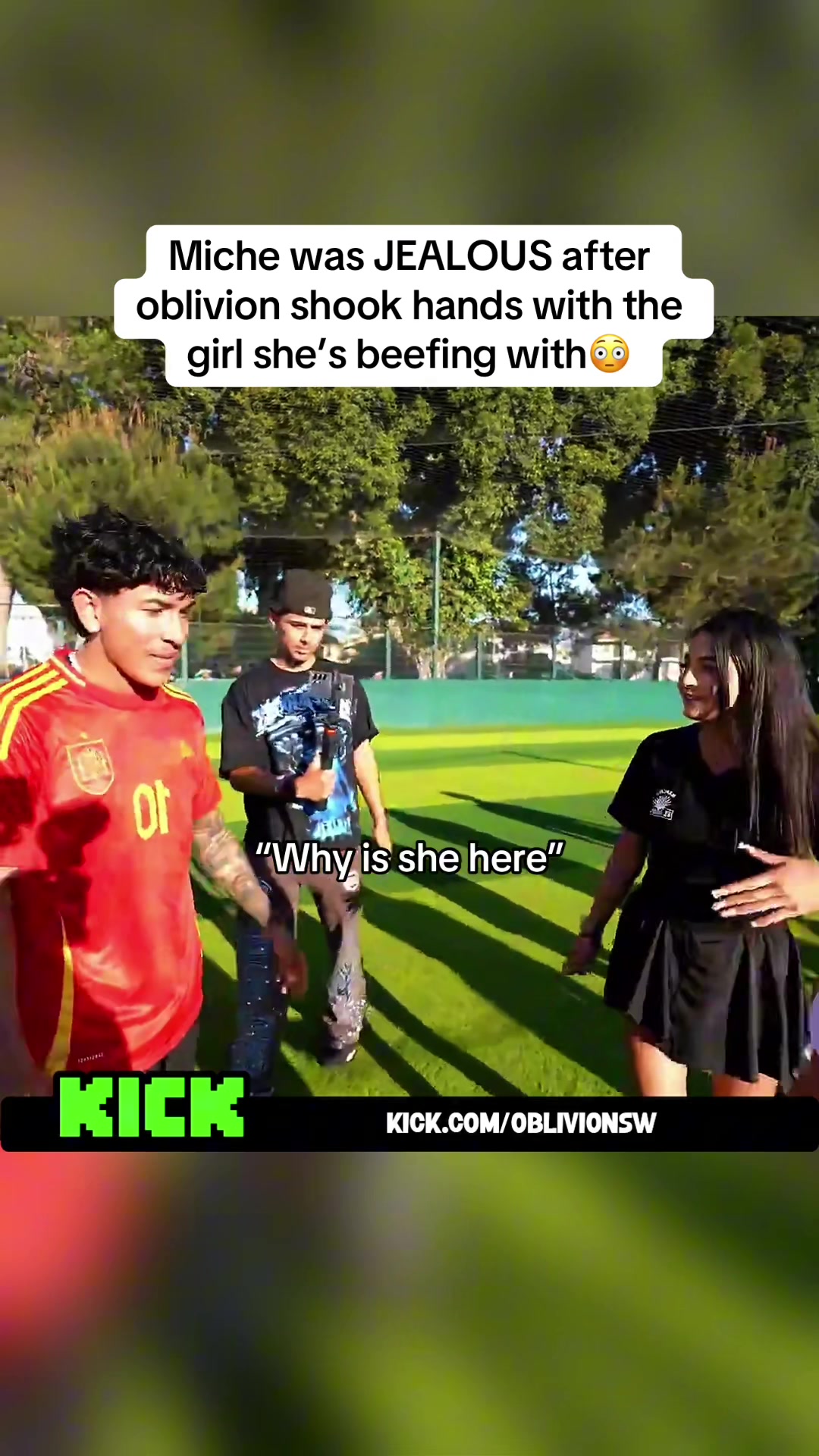 @Clipparis