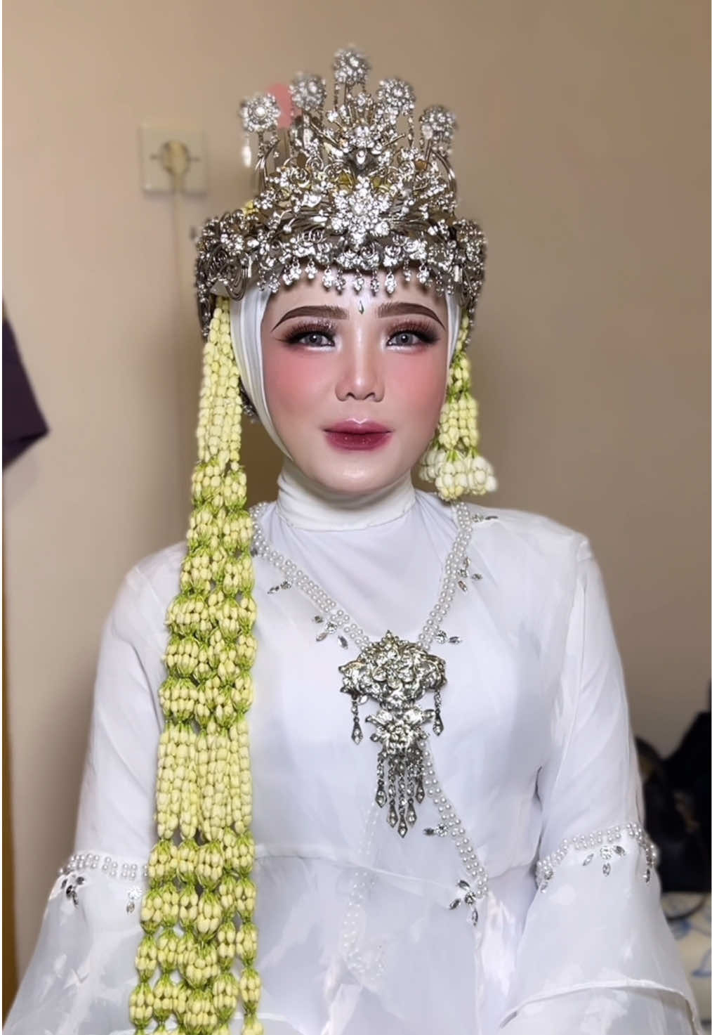 @RIDWAN MUA CIANJUR🕊️