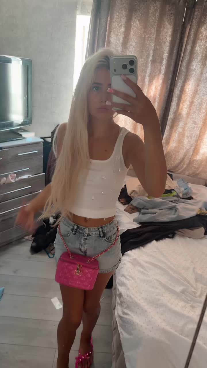 @mileymaithequeenx