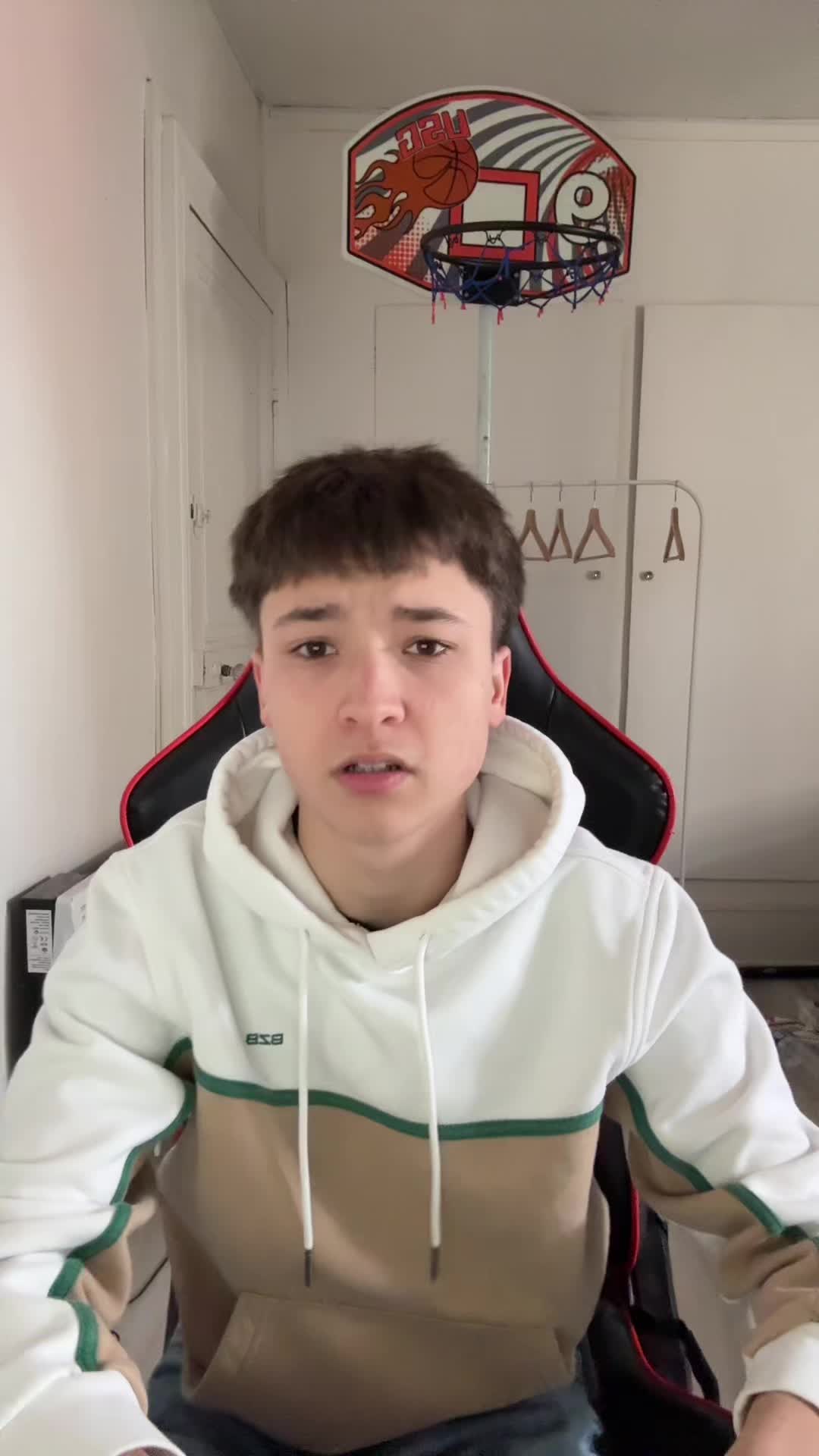@Solajoe