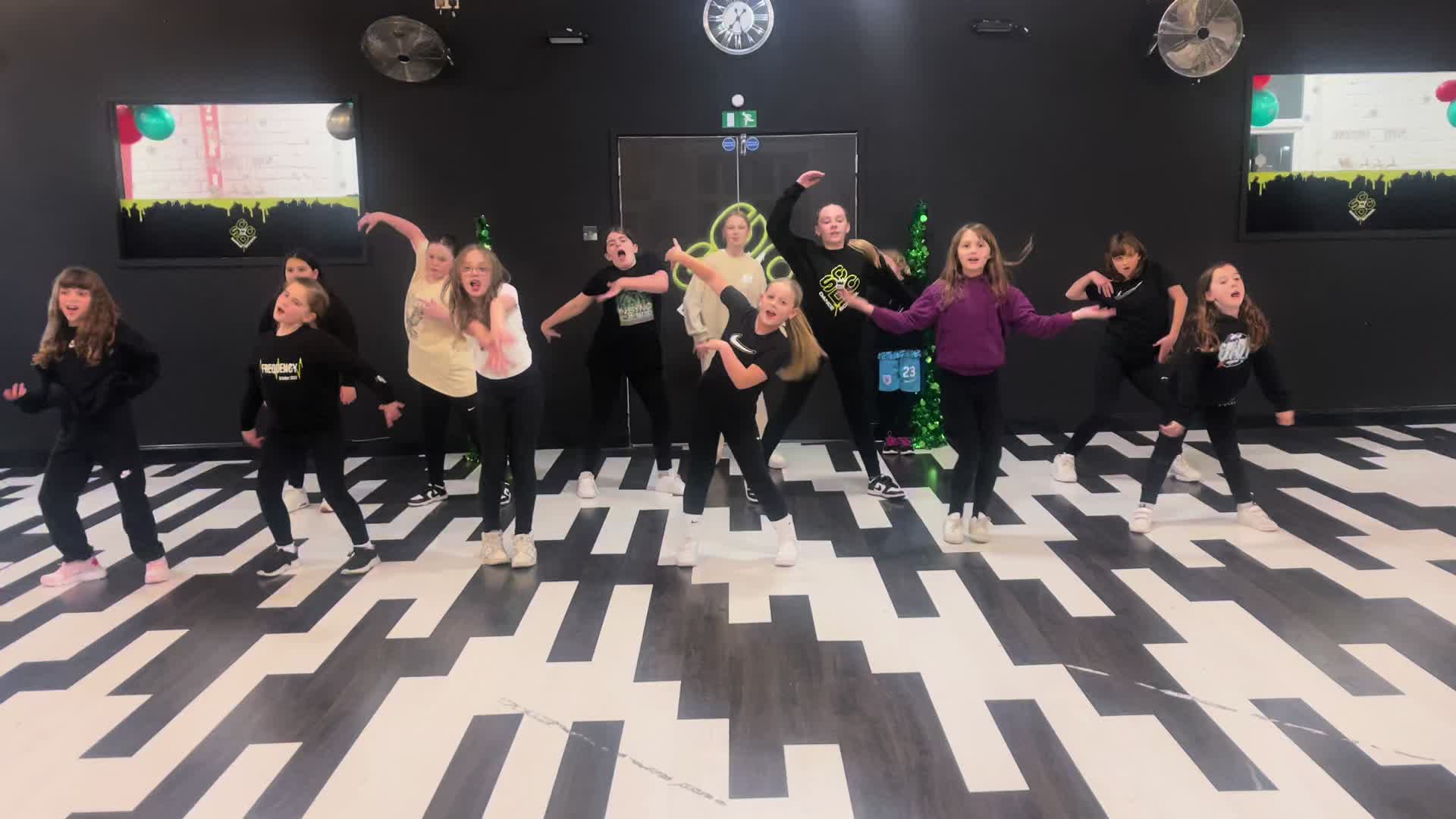 @SCDC DANCE SCHOOL SOT