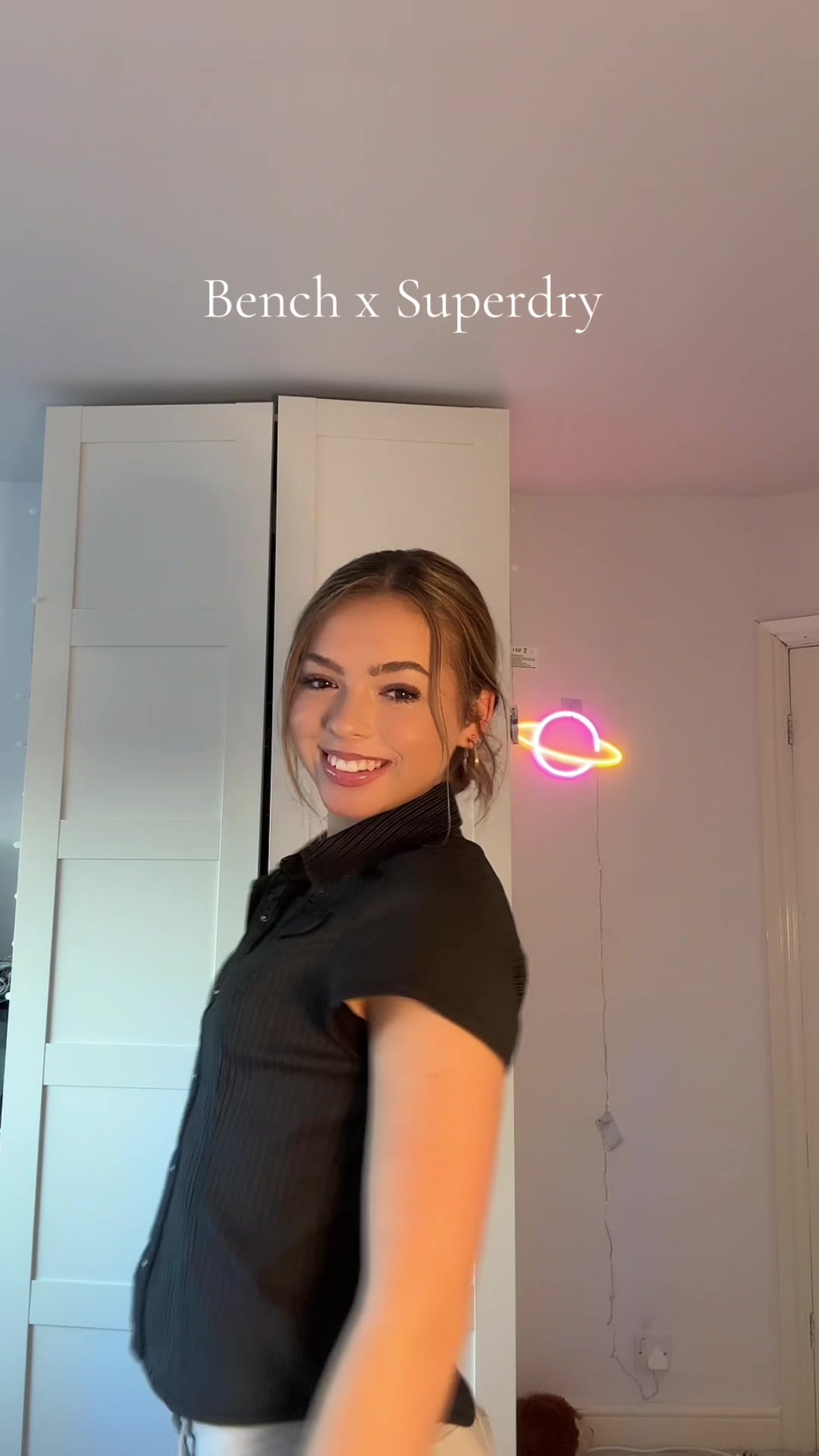 @Mia