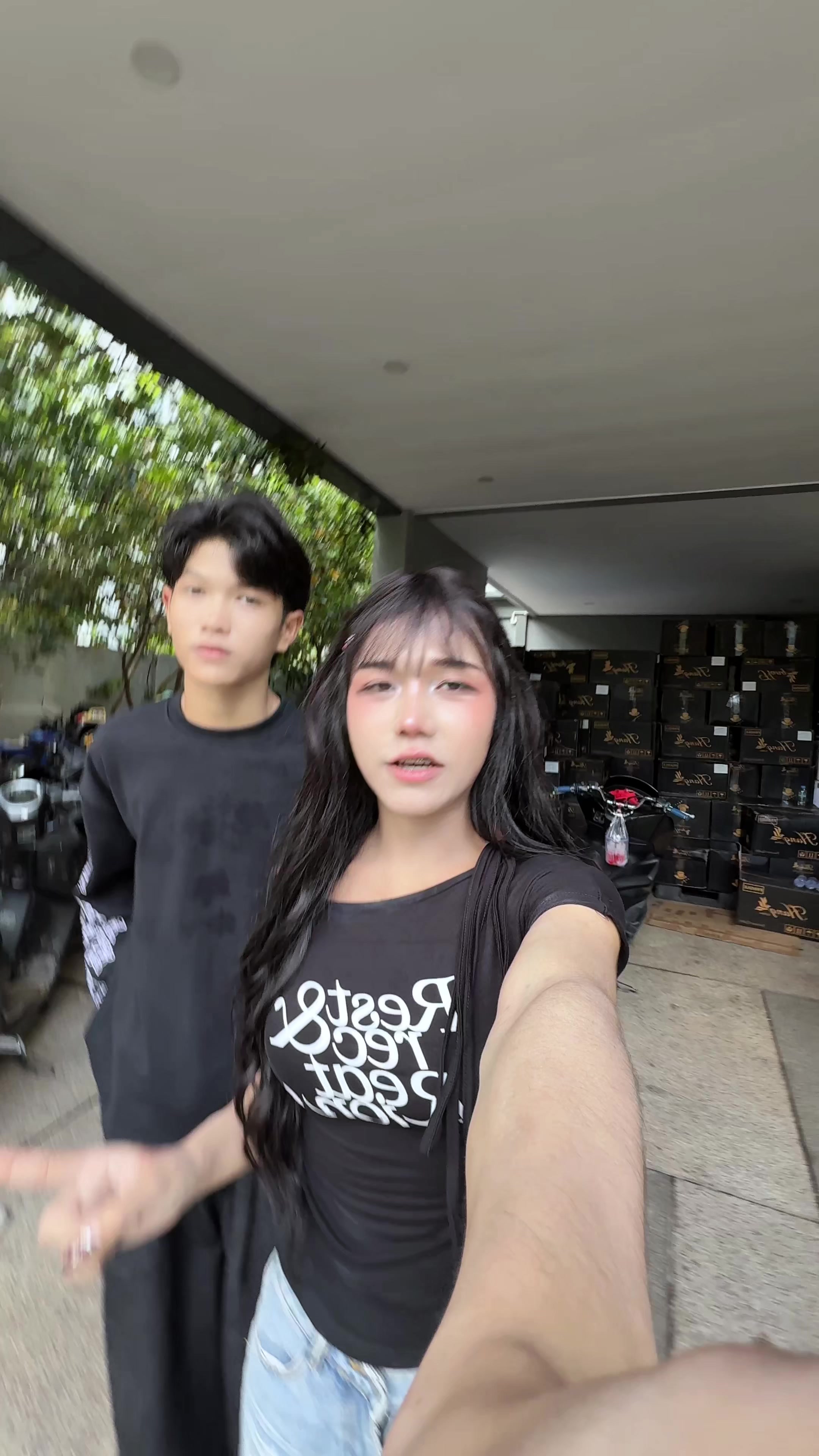 @កុយ-official