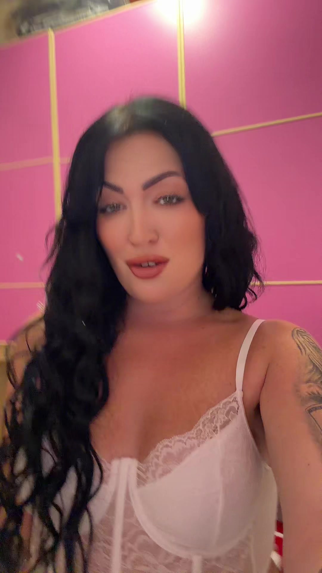 @L.B🎀🖤