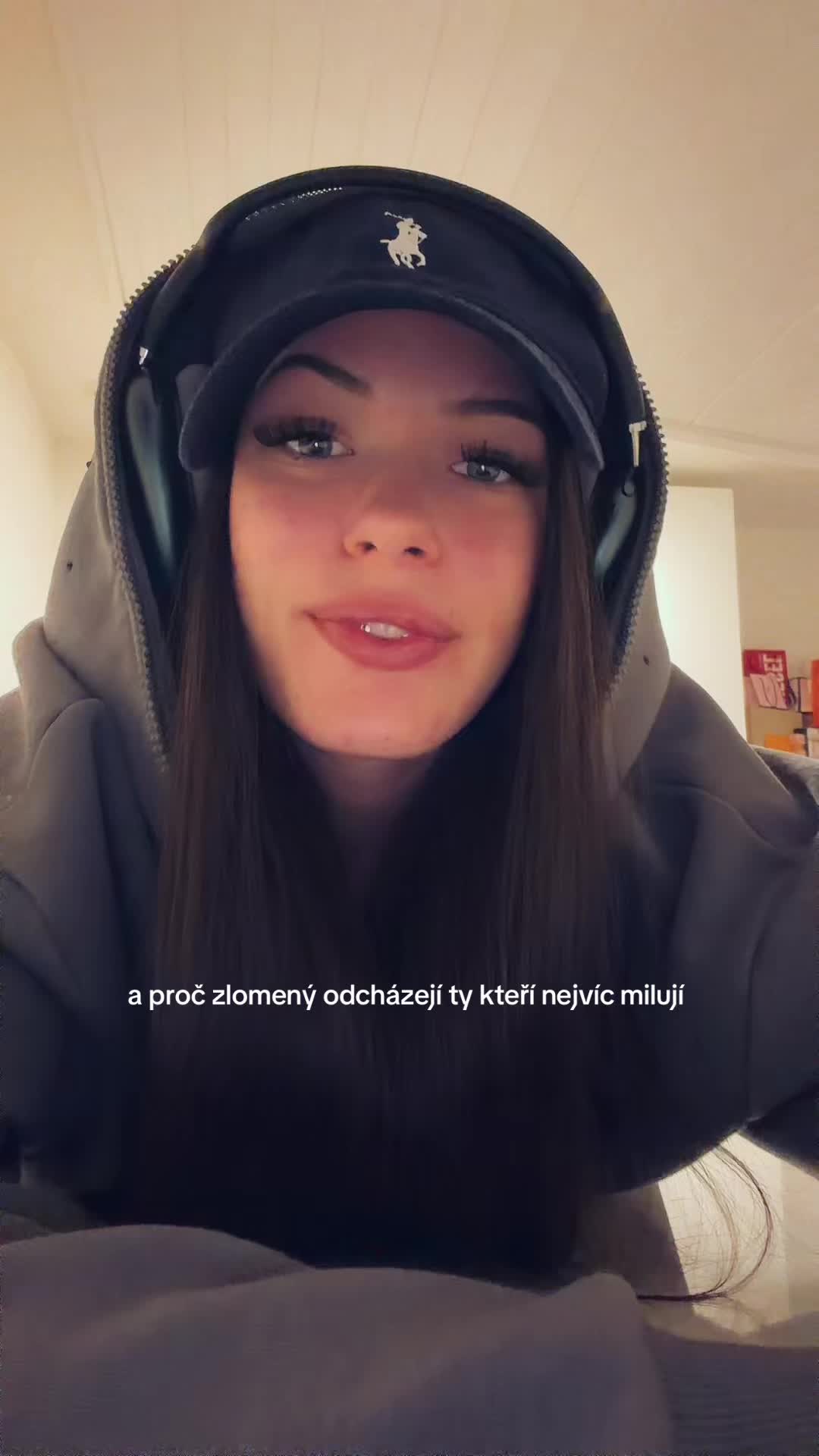 @๐ฉโฐโโ๐ด๐ฉ๐ฆ๐