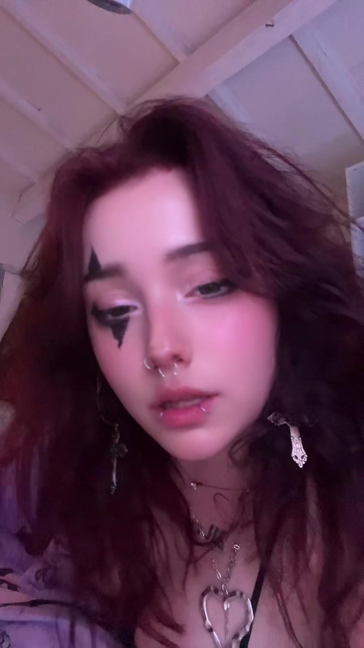 @Mimi 🕷️🌸