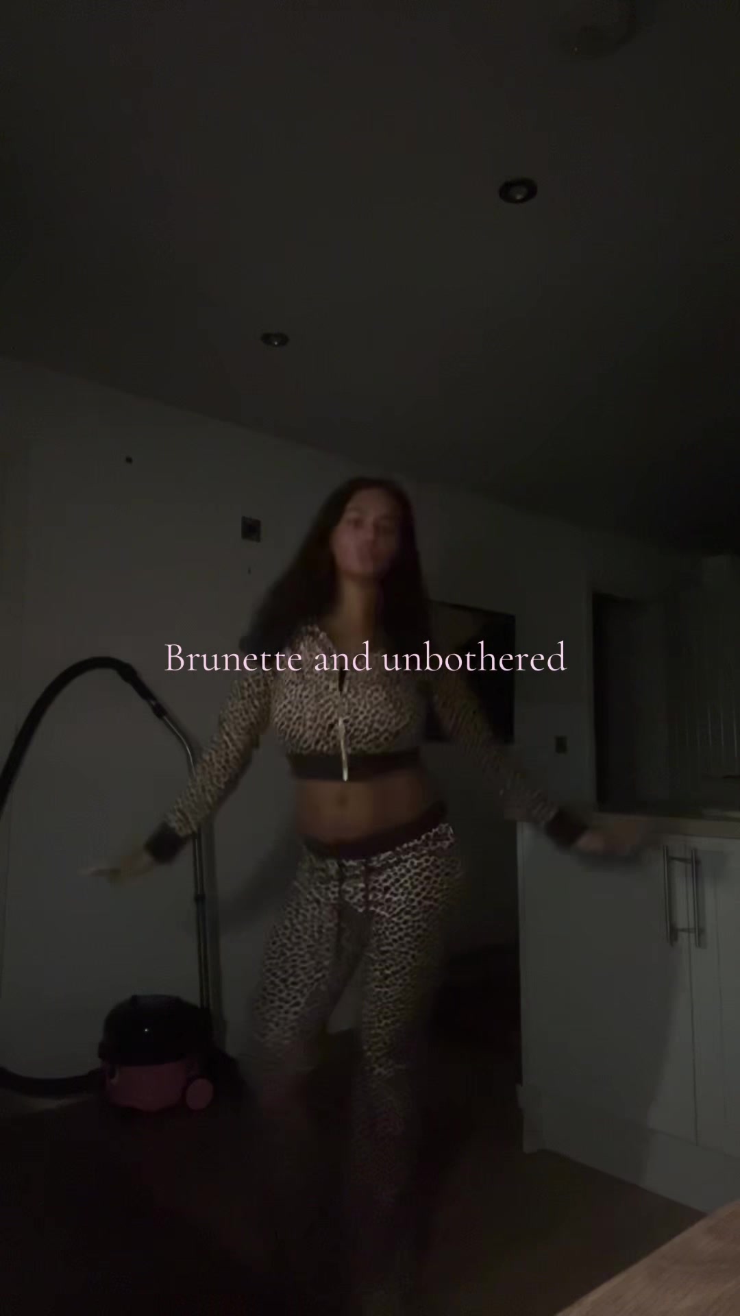 @Ava