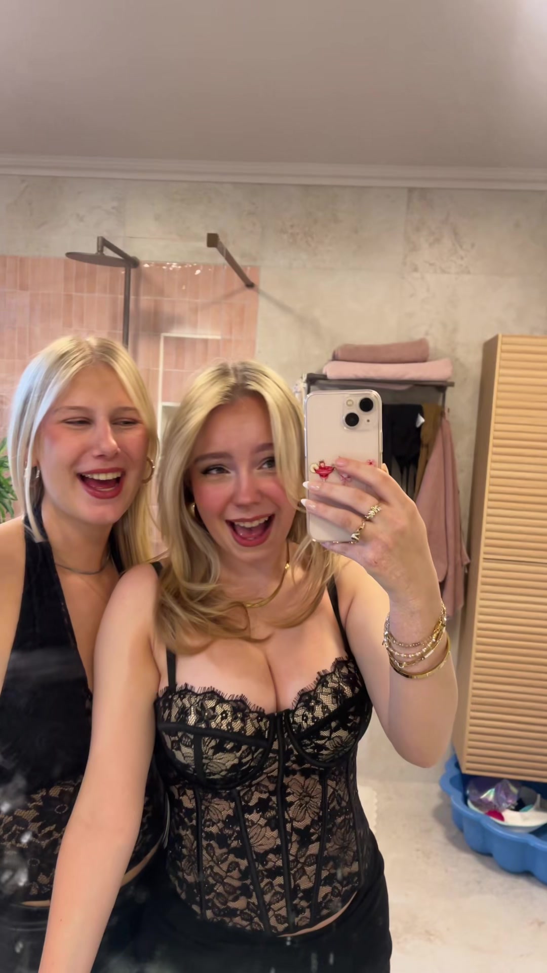 @Thyra Bjørnsdatter