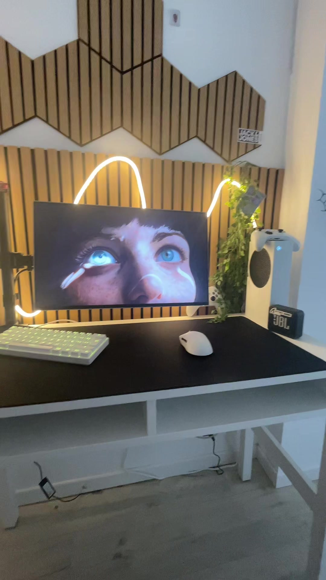 @𝔇𝔶𝖔𝖋𝖗𝔦𝔫𝔱𝖔