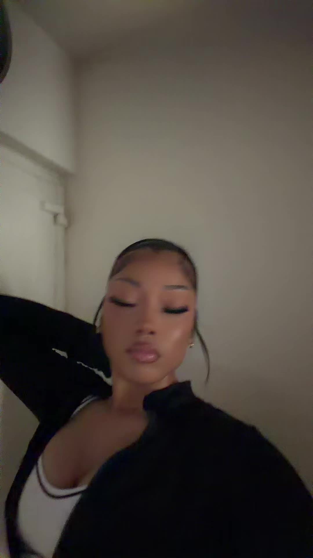 @𝑵𝒂𝒏𝒂&rsquo;𝒁𝒊𝒚𝒂ᥫ᭡