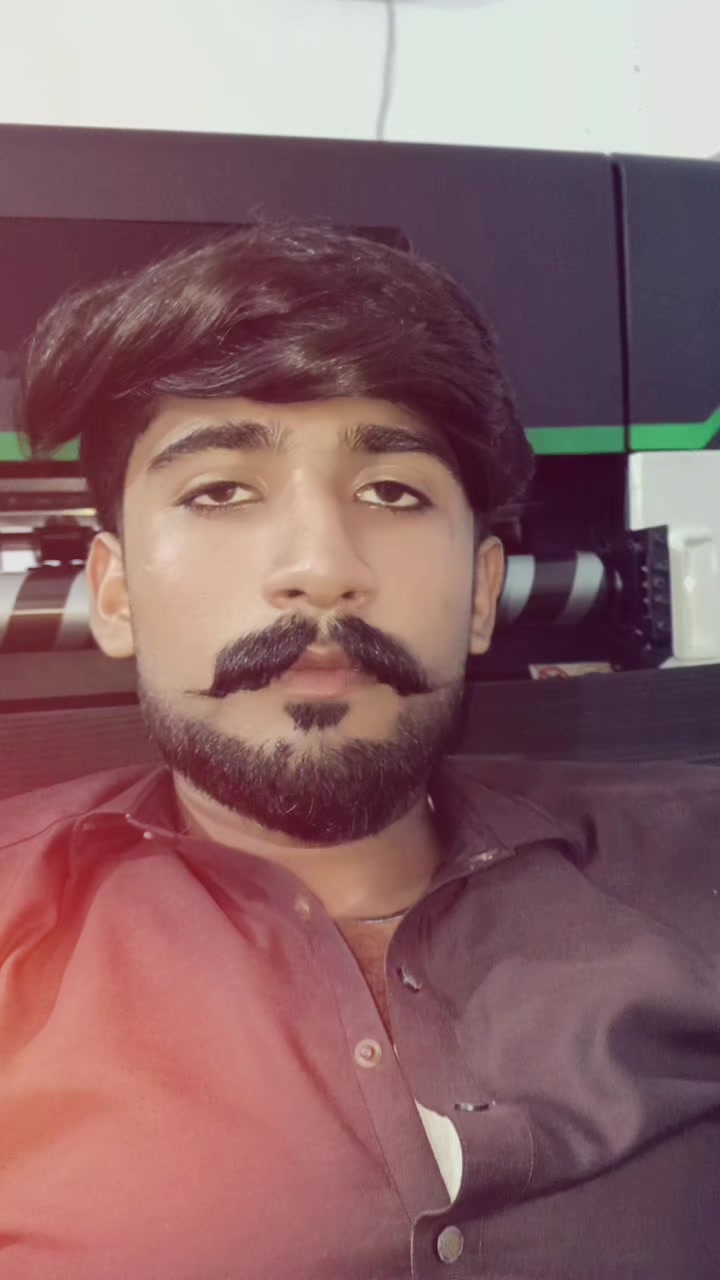 @شوخا چوہدرئ😍