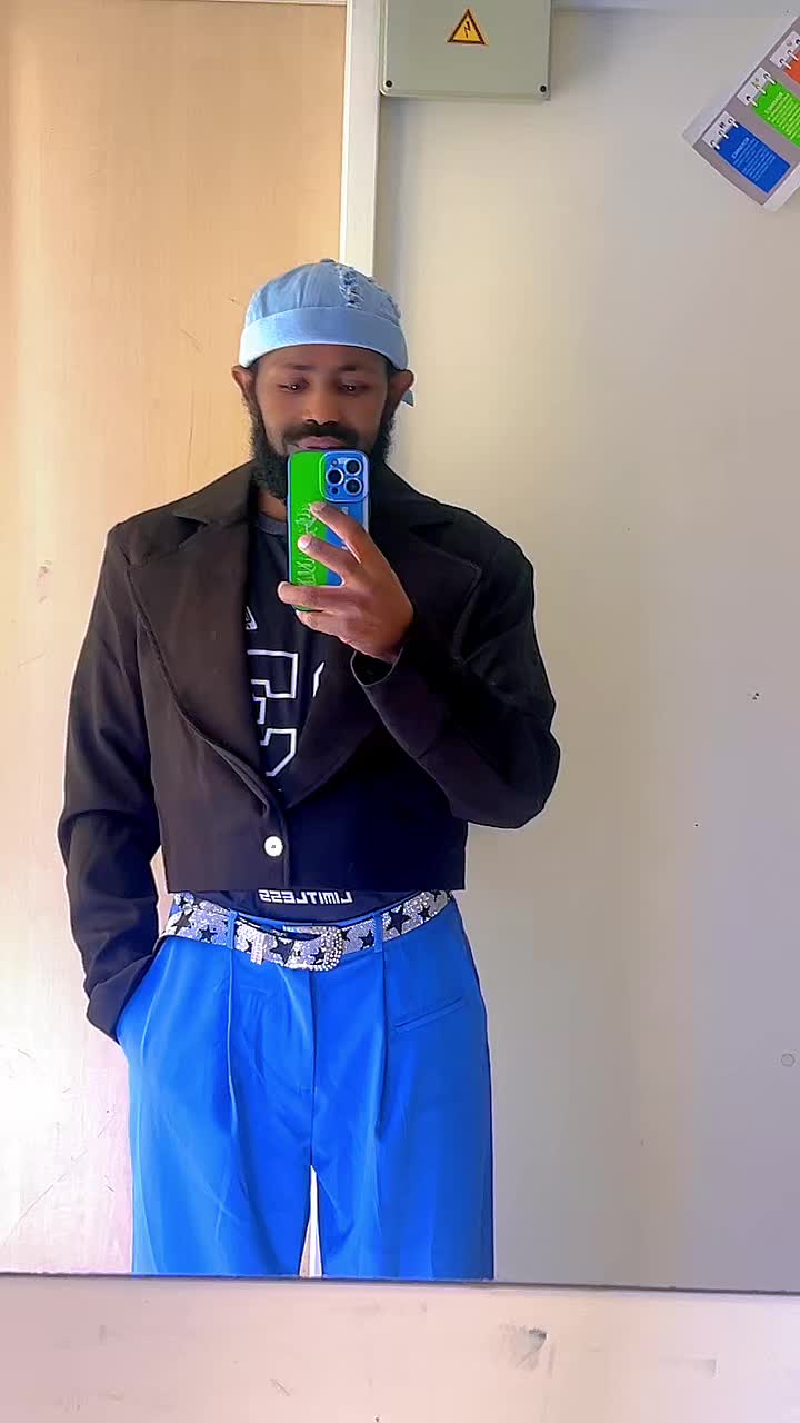 @ĹÕVÊ ÍŚ MÝ WÃÝ ♥️✈🚘🚶♀️