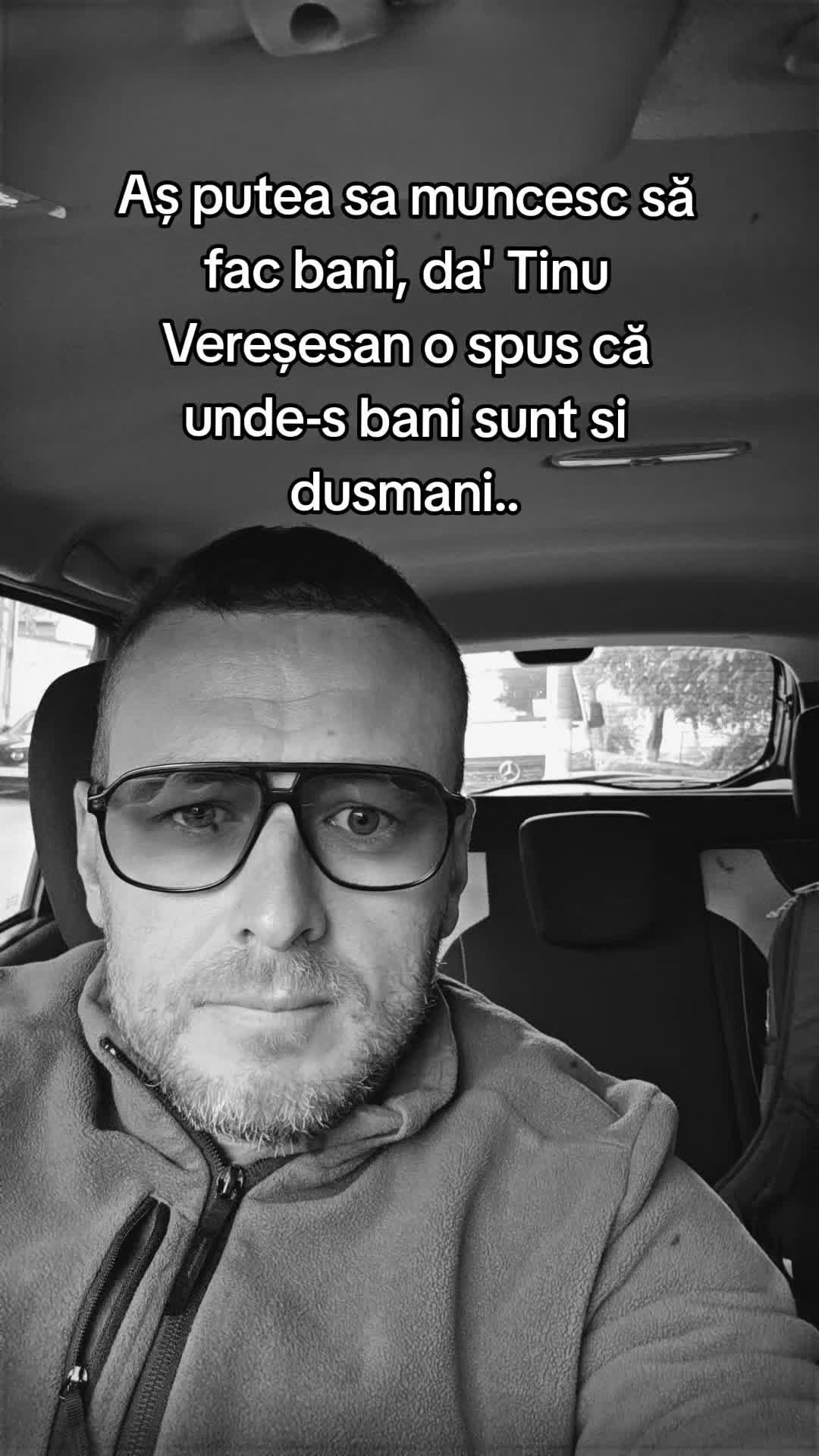 @baiatu' cu drona