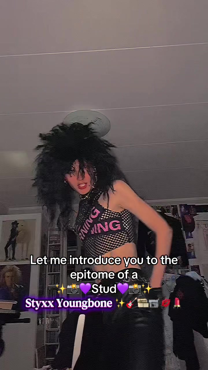 @Tim 🎞💜