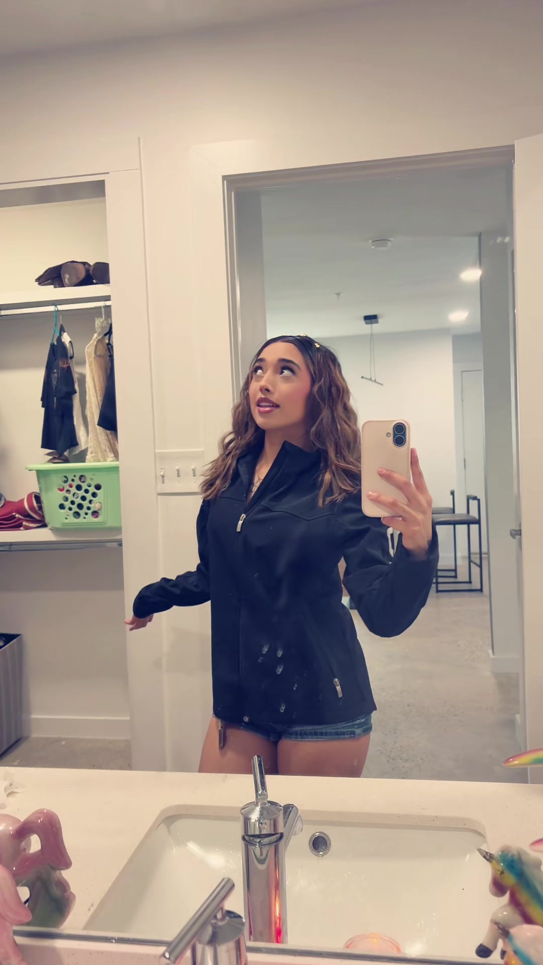 @_.raelynnmarie
