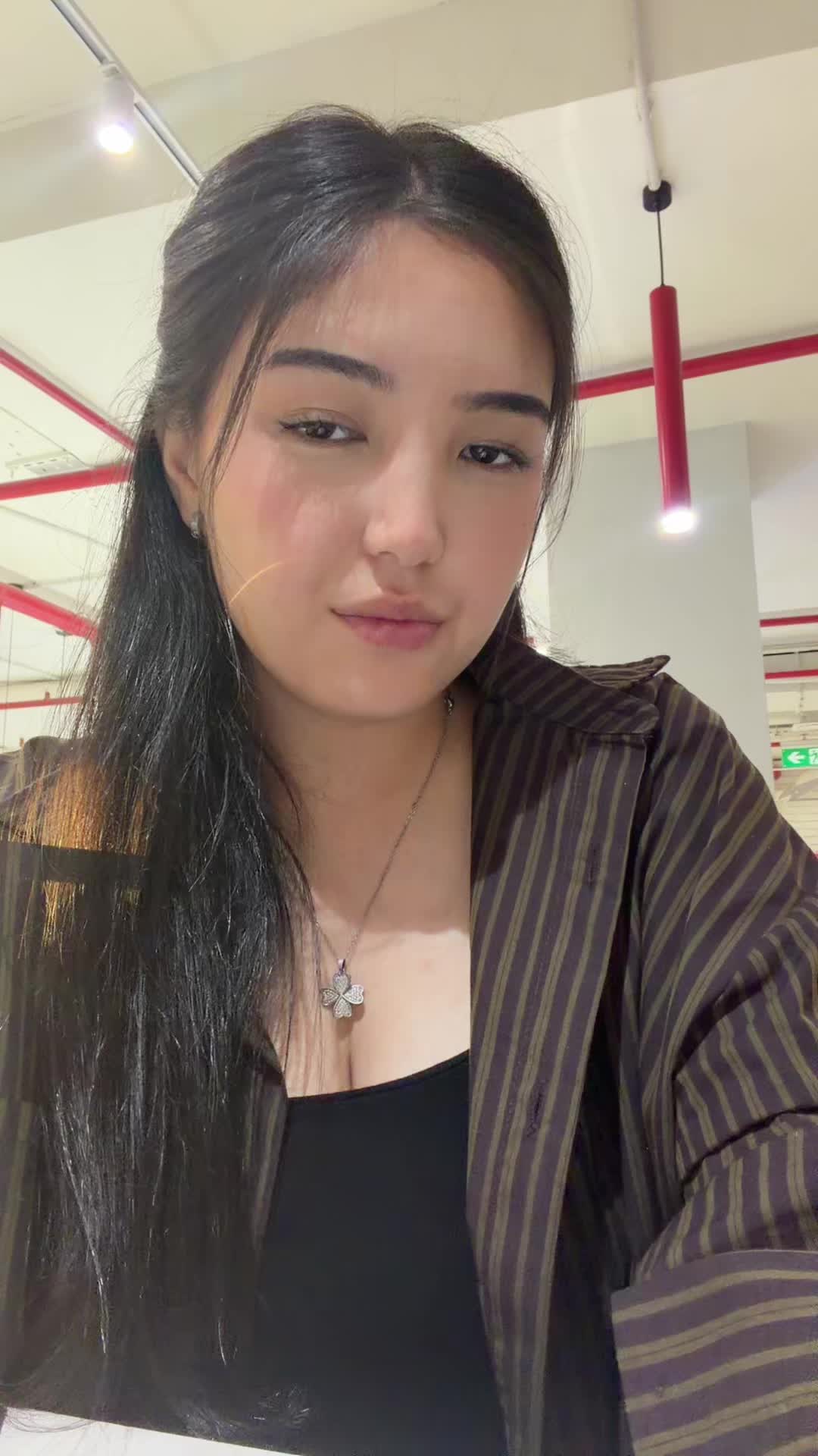 @D