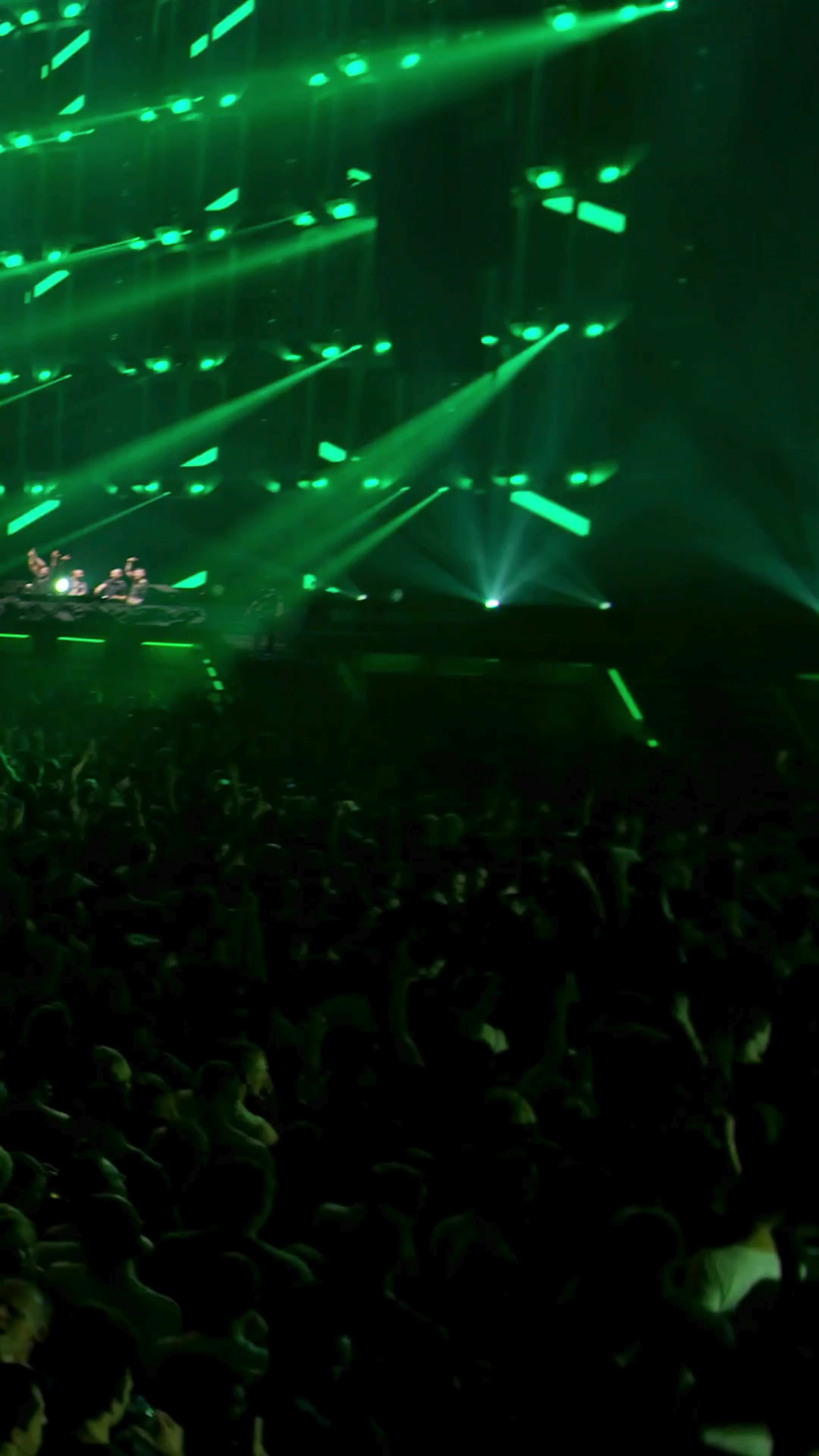 @B2S
