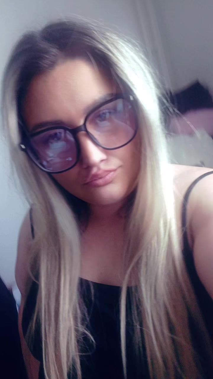@Unikatna_dama 😋