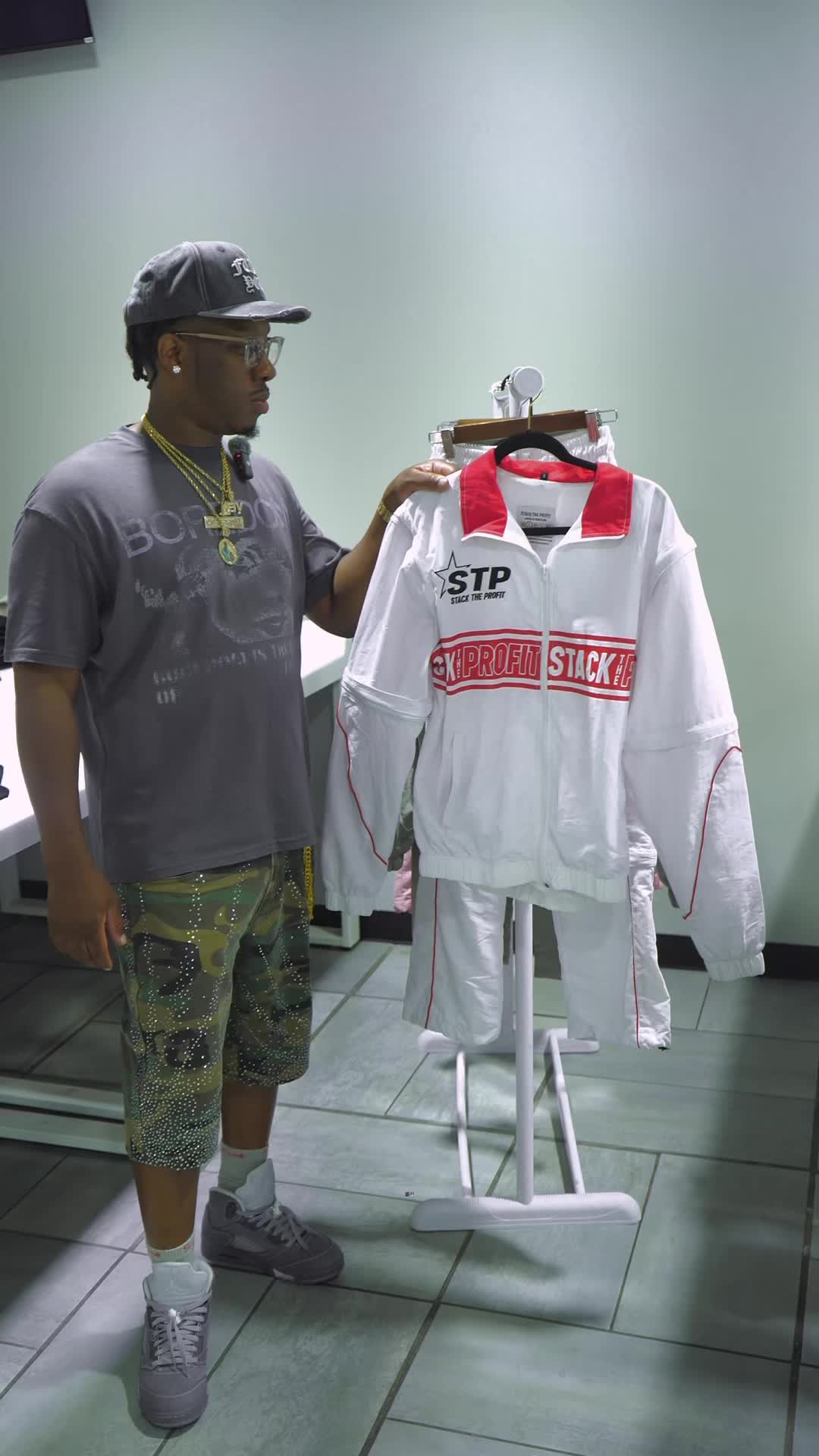 @Stack The Profit Clothing