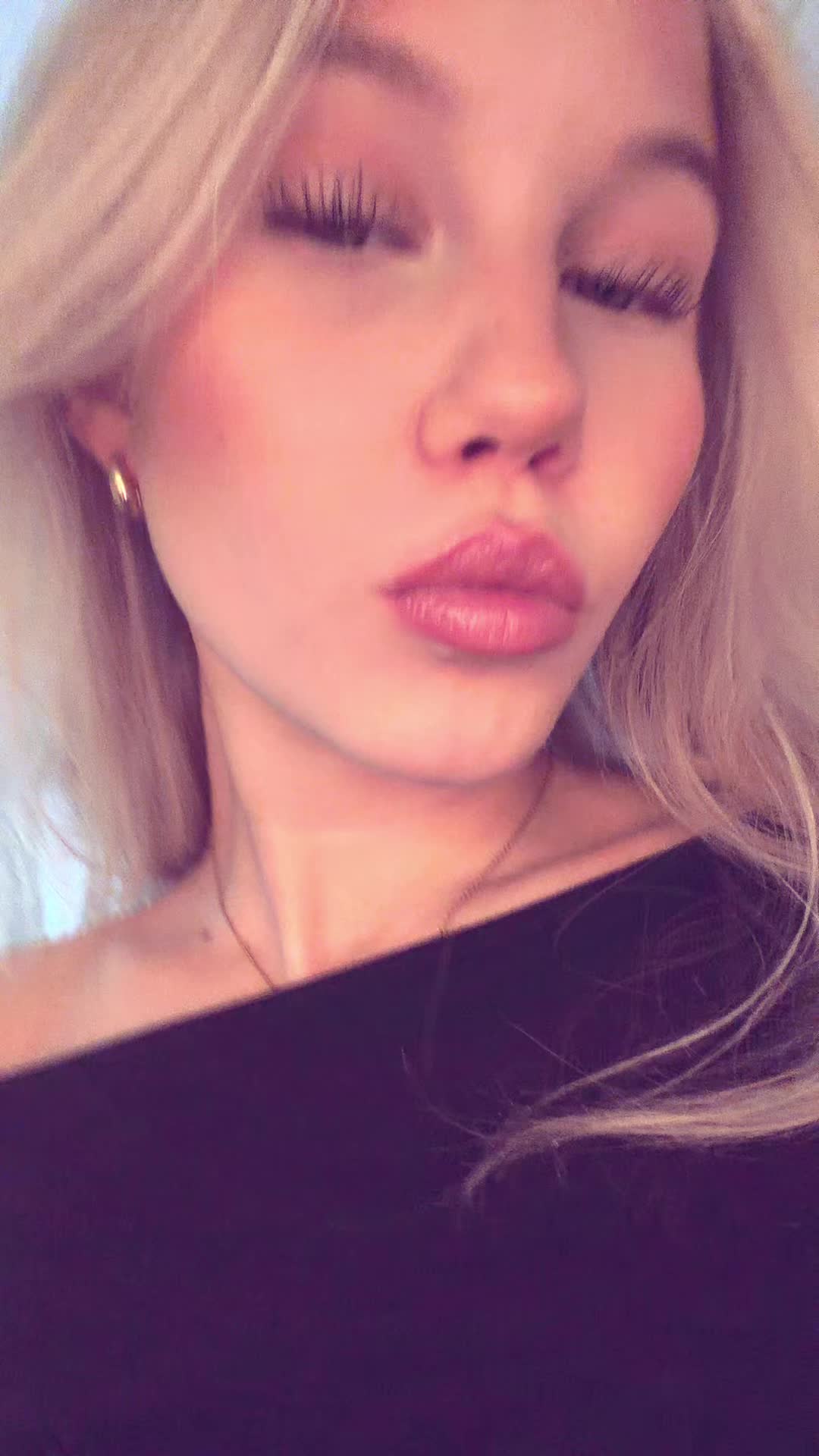 @EM💘