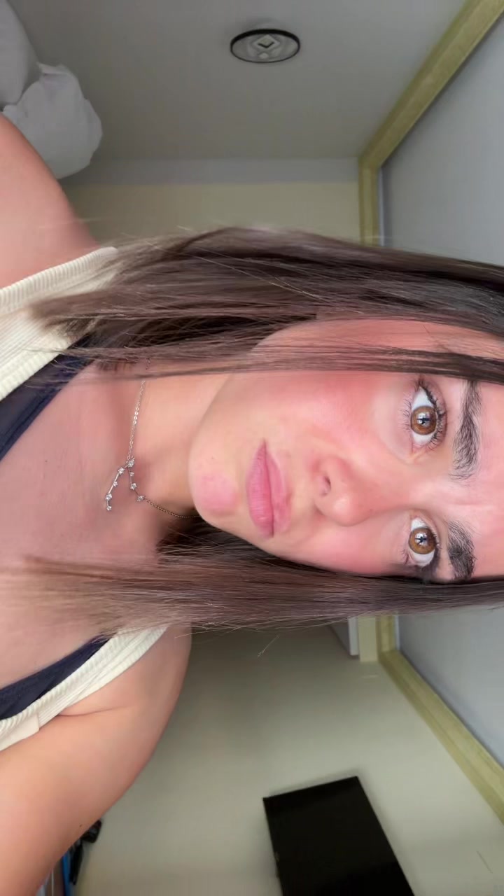 @miriaamcg._