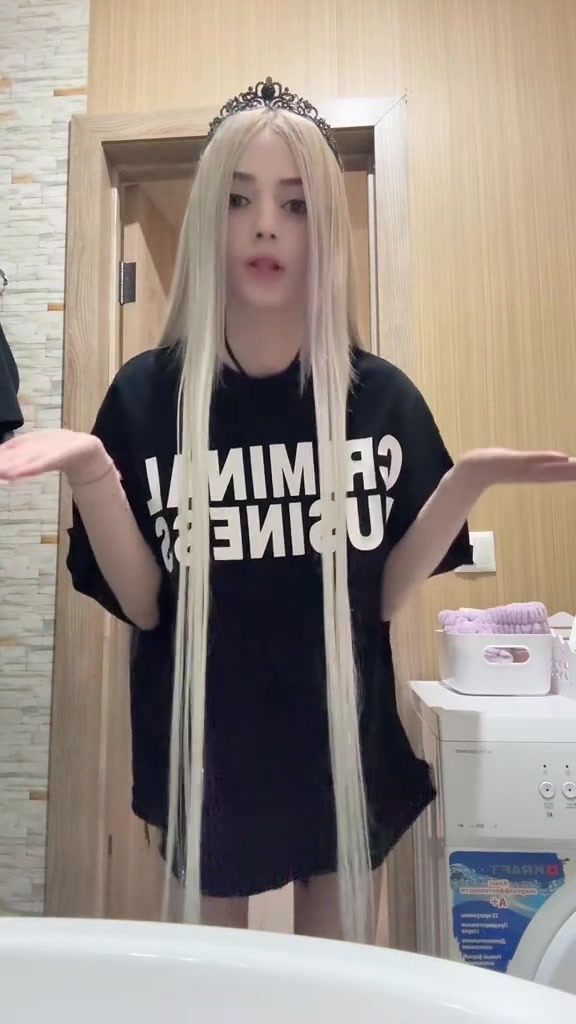 @arinaytkka