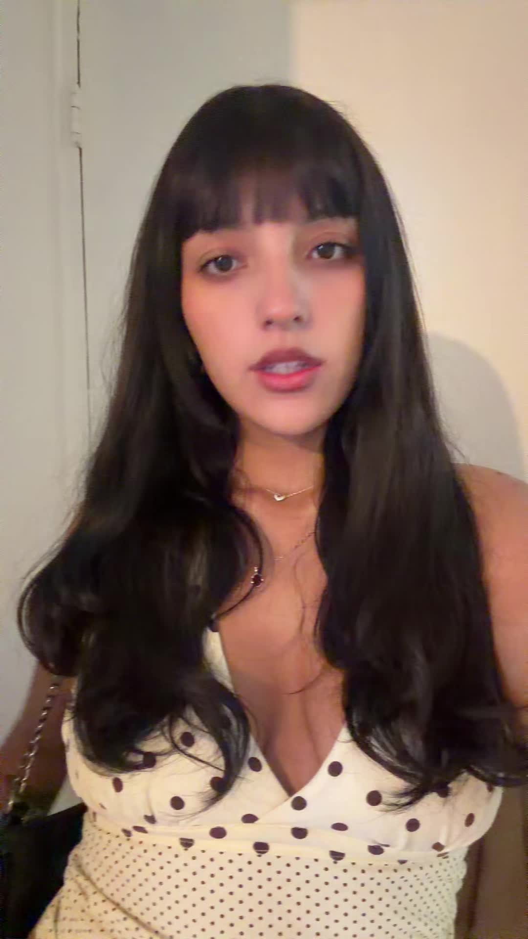 @valeria violeta