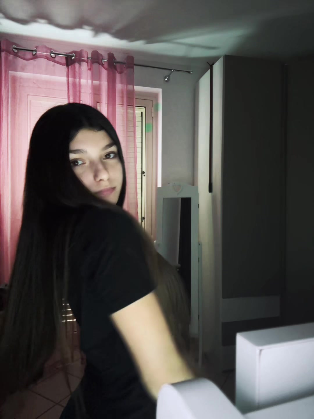 @𝟖