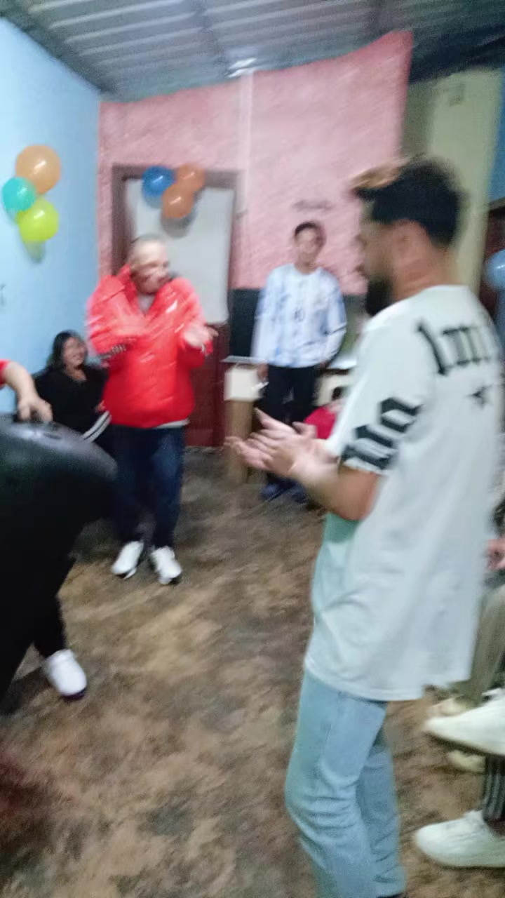 @Anita Ruiz640