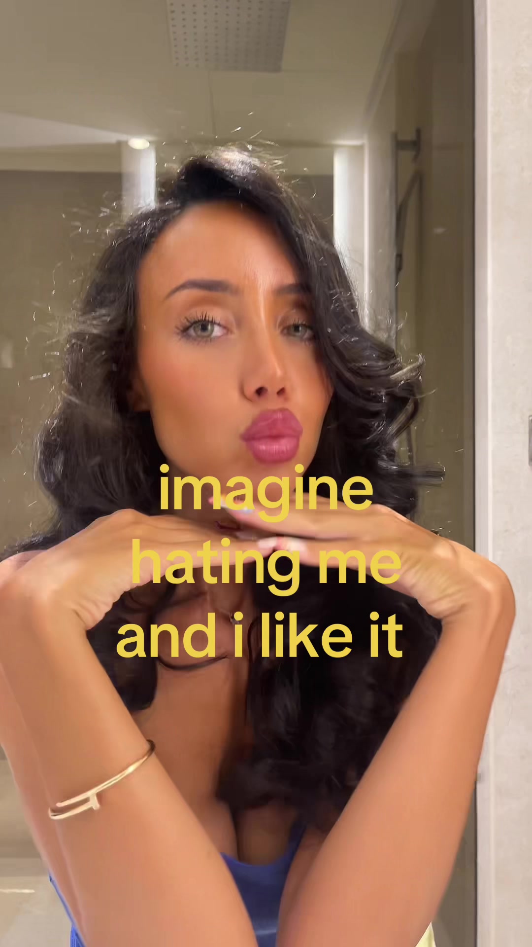 @yasmin