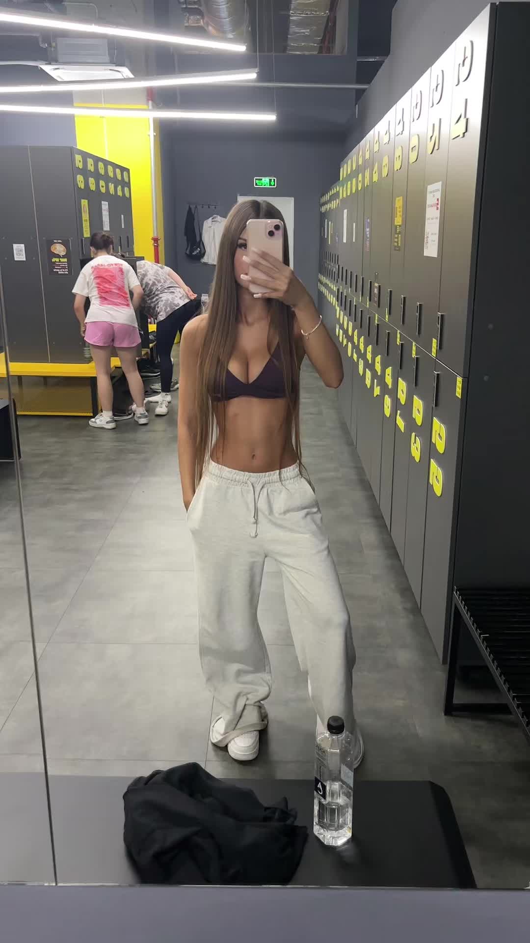 @𝓬𝓻𝓲𝓼𝓽𝓲𝓷𝓪ꨄ
