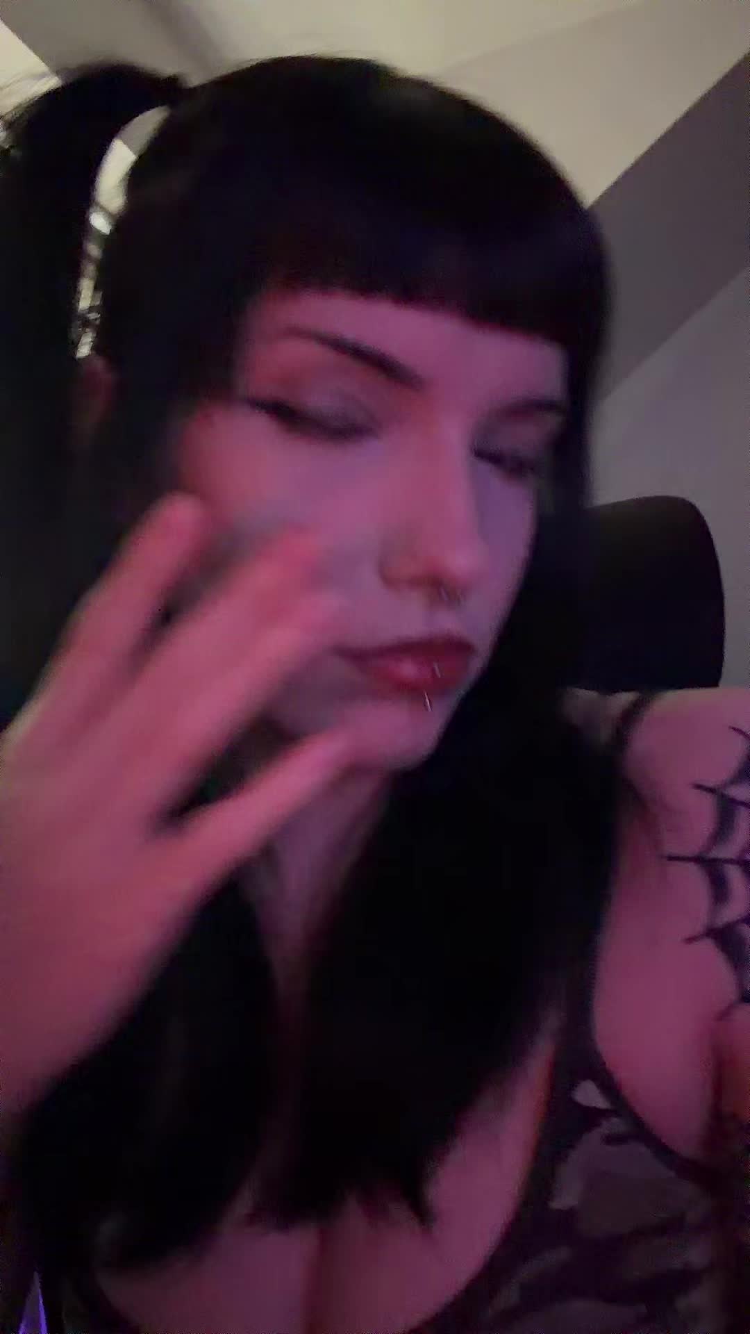 @chloe ⎕